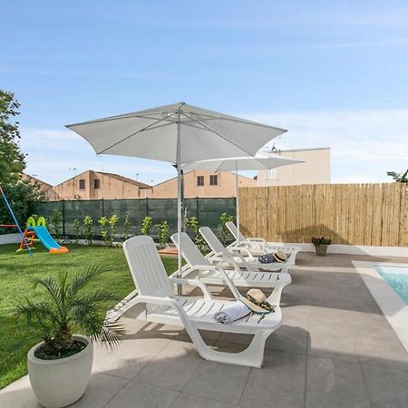 Domus Maulli - Villa Sul Mare マリーナ・ディ・ラグーザ エクステリア 写真